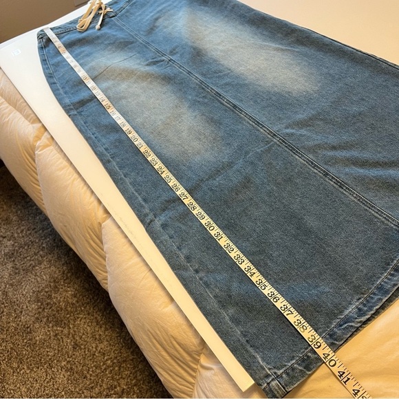Maison Marguerite denim maxi skirt, medium wash, size M - Picture 5 of 13